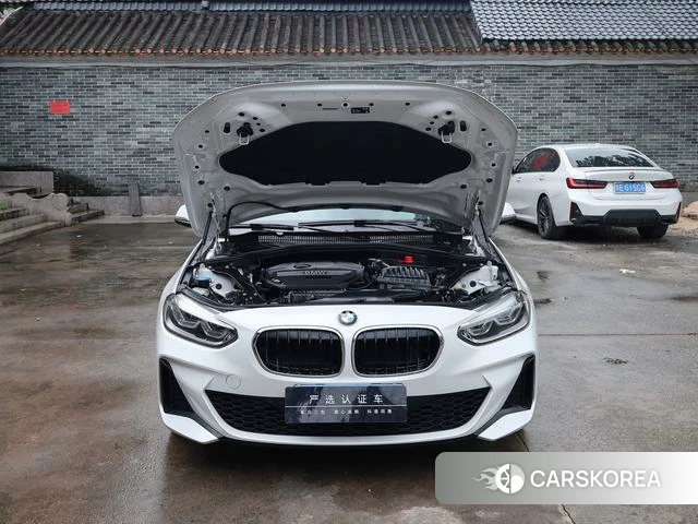 BMW 1 series 2022 Белый из Китая, фото 3
