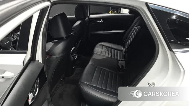 Kia The New K3 2nd generation 2021 Белый из Кореи, фото 3