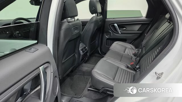 Land Rover Discovery Sports 2nd Generation 2025 Белый из Кореи, фото 3