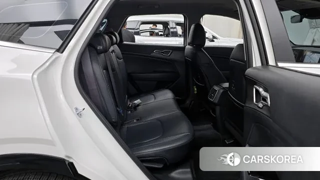 Kia Sportage 5th Generation 2022 Белый из Кореи, фото 3