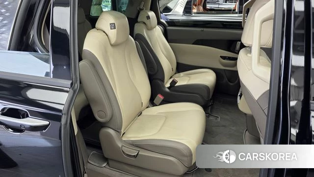 Kia Carnival 4th generation 2023 Черный из Кореи, фото 3