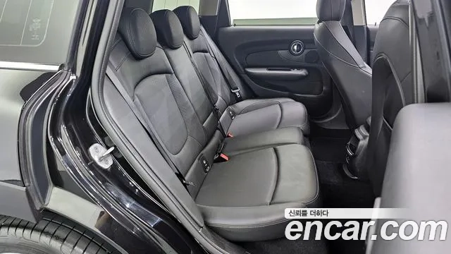 Mini Cooper Clubman 2021 Черный из Кореи, фото 3