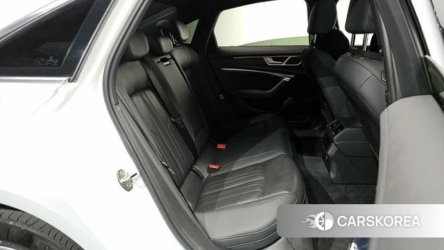 Audi A6 (C8) 2020 Белый из Кореи, фото 3