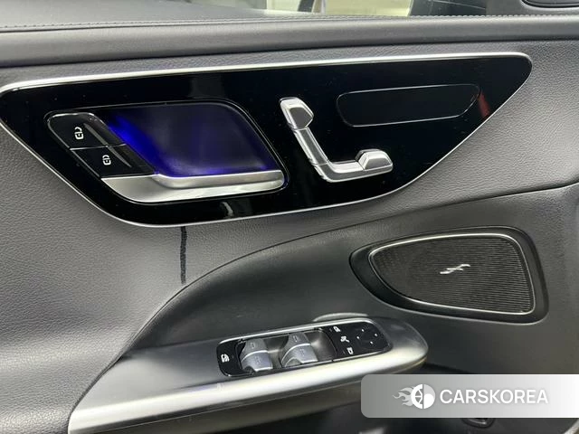 Mercedes-Benz Class C 2022 Темно-серый из Китая, фото 3