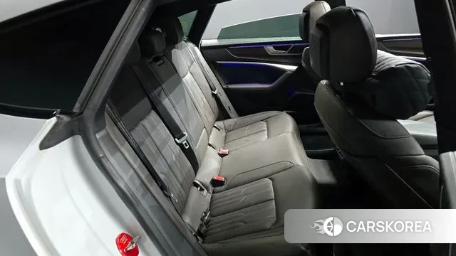 Audi A7 (4K) 2022 Белый из Кореи, фото 3