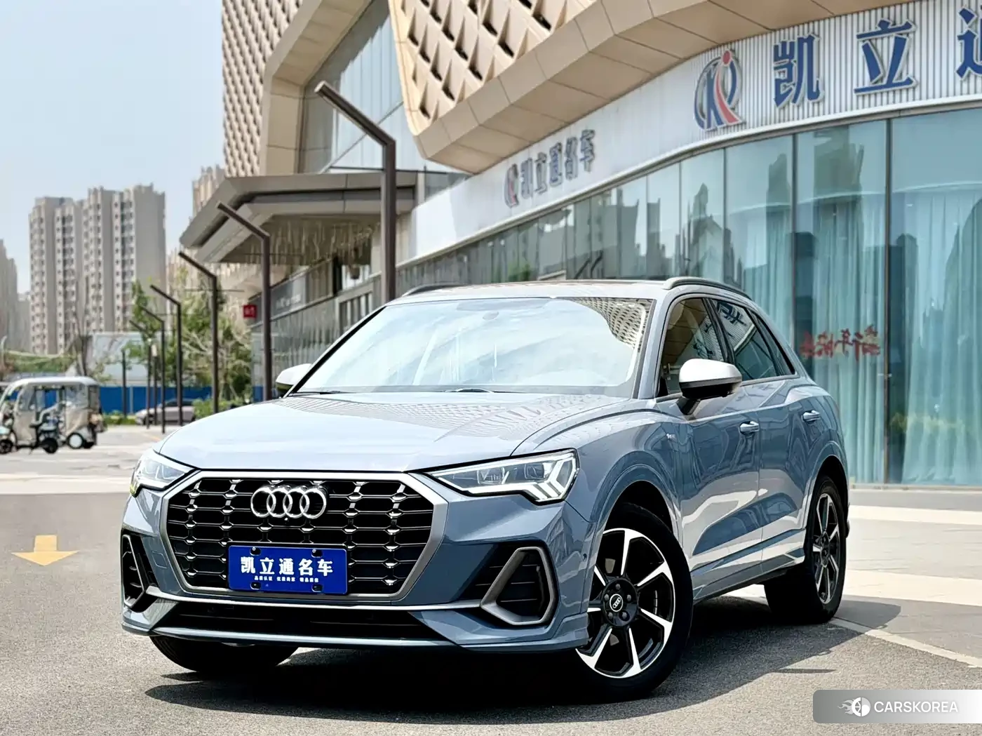 Audi Q3 2022 Синий из Китая, фото 3