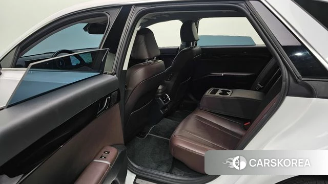 Hyundai Grandeur Hybrid (GN7) 2023 Белый из Кореи, фото 3
