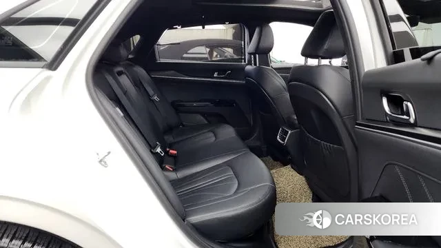 Kia K5 Hybrid 3rd Generation 2023 Белый из Кореи, фото 3