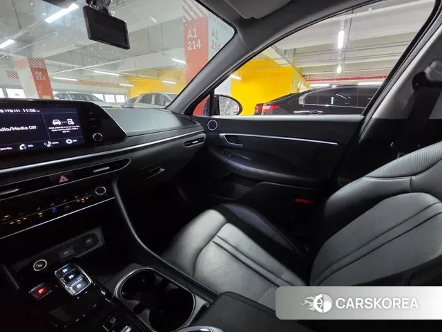 Hyundai Sonata (DN8) 2021 Серый из Кореи, фото 3