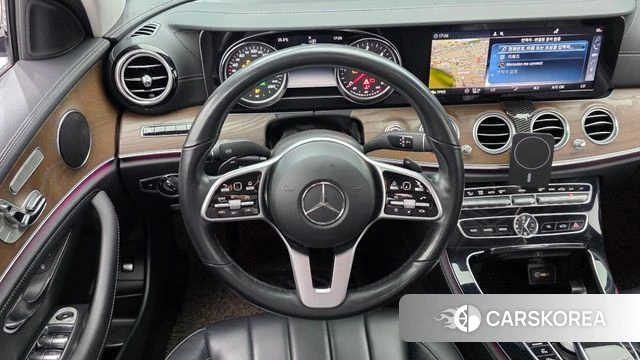 Mercedes-Benz E-Class W213 2019 Белый из Кореи, фото 3