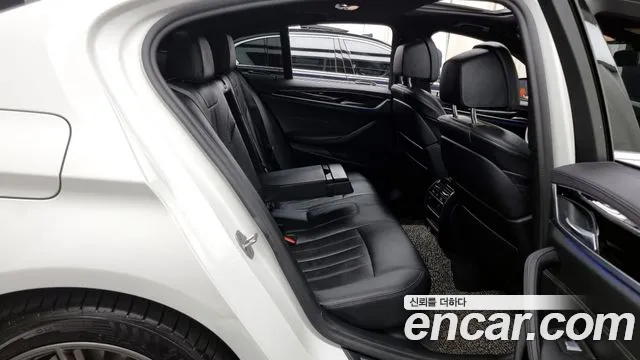 BMW 5 Series (G30) 2020 Белый из Кореи, фото 3