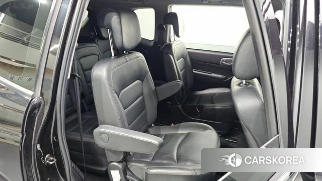 Ssangyong Korando Turismo 2019 Черный из Кореи, фото 3