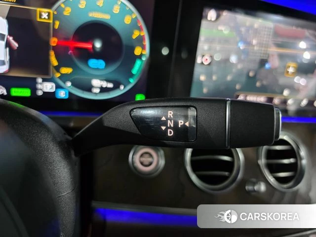 Mercedes-Benz E-Class W213 2020 Черный из Кореи, фото 3