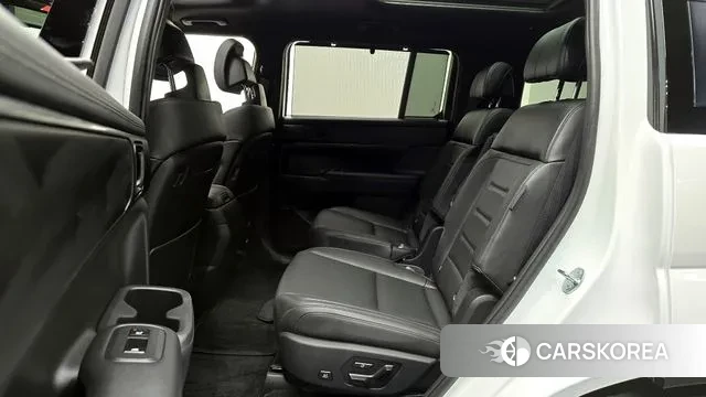 Hyundai Santa Fe (MX5) 2024 Белый из Кореи, фото 3