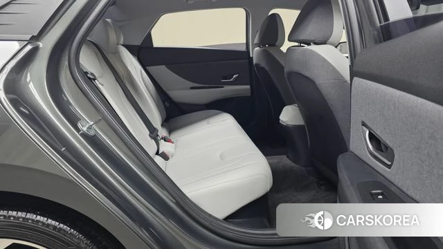 Hyundai Avante Hybrid (CN7) 2021 Серый из Кореи, фото 3