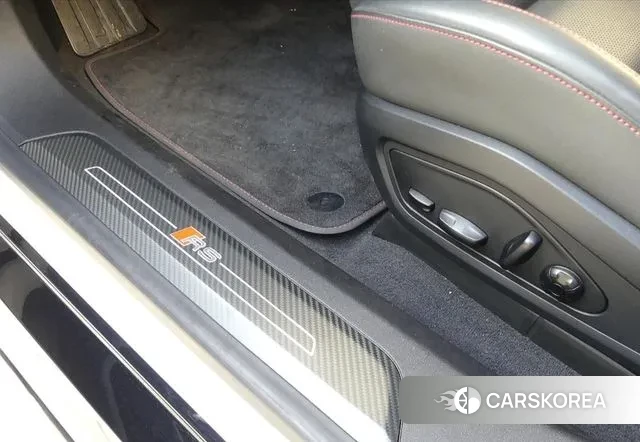 Audi RS e-Tron GT 2022 Белый из Кореи, фото 3