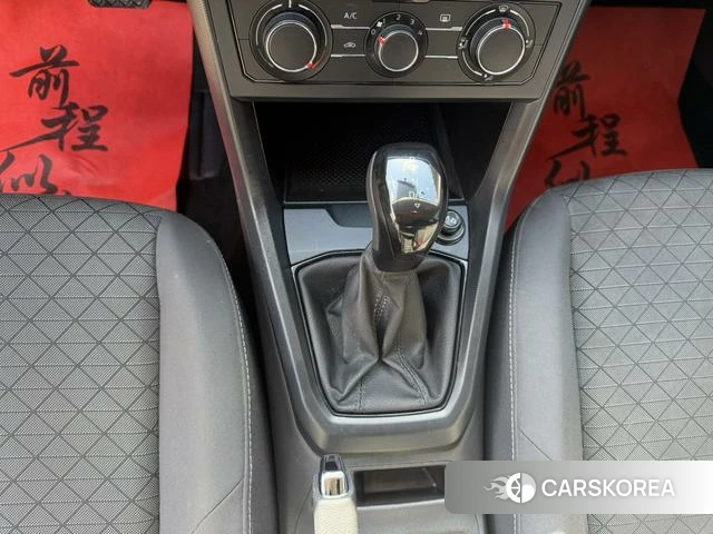 Volkswagen Tu Kai 2023 Белый из Китая, фото 3