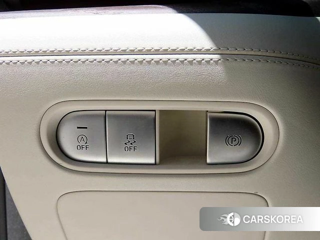 Genesis G90 (RS4) 2022 Черный из Кореи, фото 3