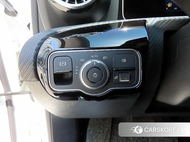 Mercedes-Benz A-Class W177 2020 Белый из Кореи, фото 3