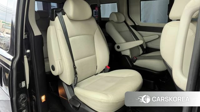 Hyundai The New Grand Starex 2018 Черный из Кореи, фото 3