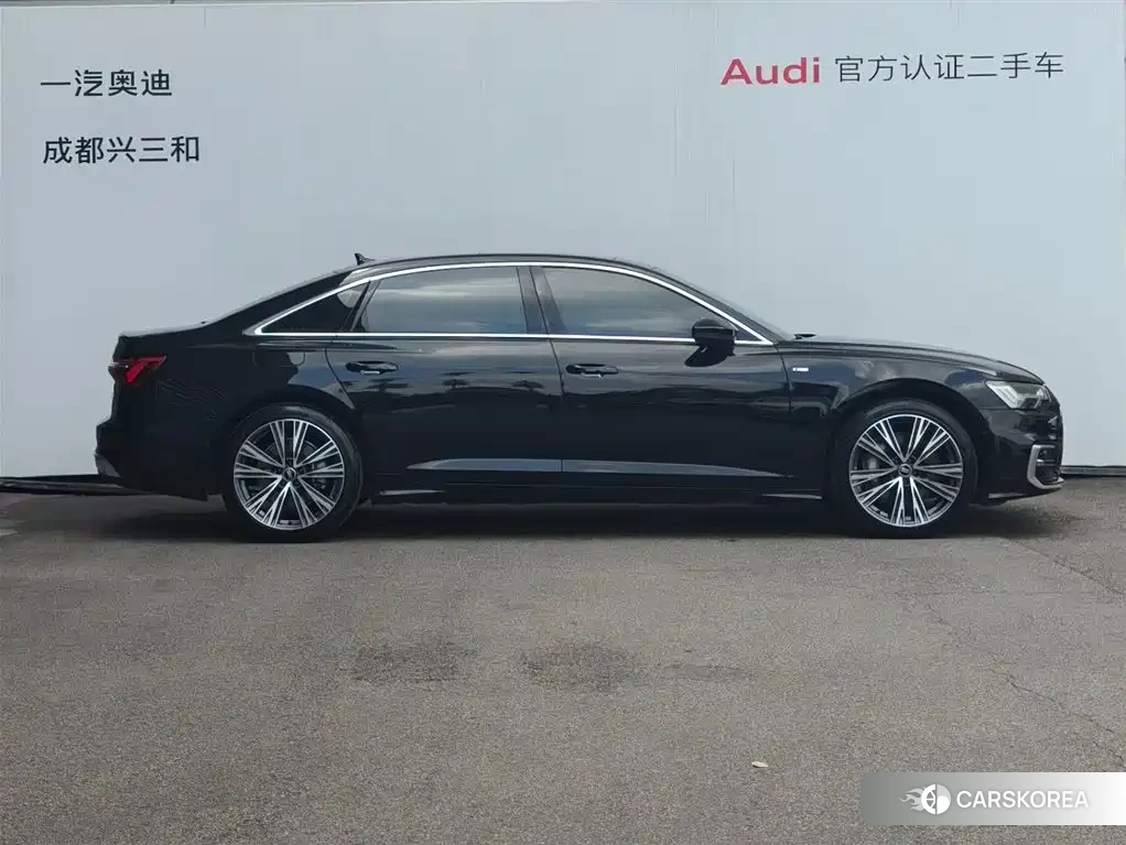 Audi A6L 2023 Черный из Китая, фото 3