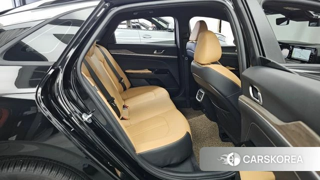 Kia K5 3rd generation 2022 Черный из Кореи, фото 3