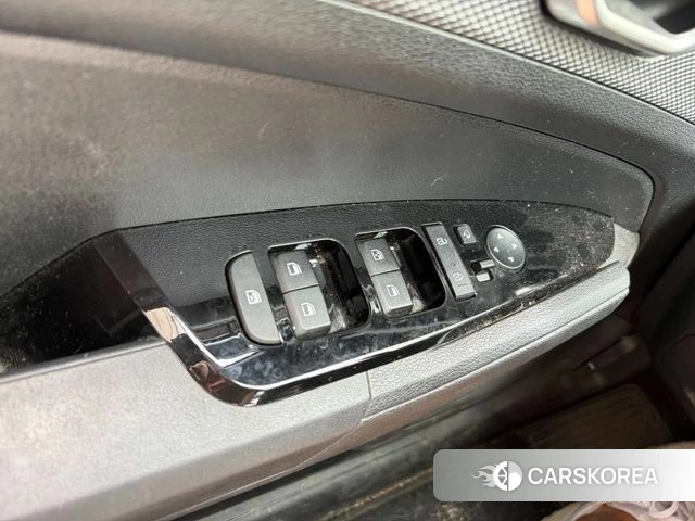 Kia Sportage 5th Generation 2021 Черный из Кореи, фото 3