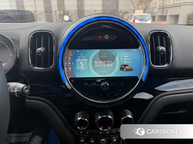 Mini Cooper Countryman 2024 Зеленый из Кореи, фото 3