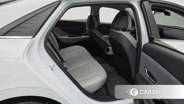 Hyundai Avante (CN7) 2020 Белый из Кореи, фото 3