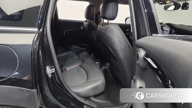 Mini Cooper 2022 Черный из Кореи, фото 3