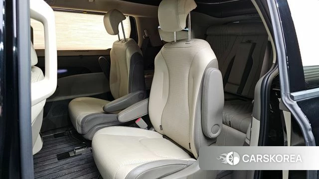 Kia Carnival 4th generation 2022 Черный из Кореи, фото 3