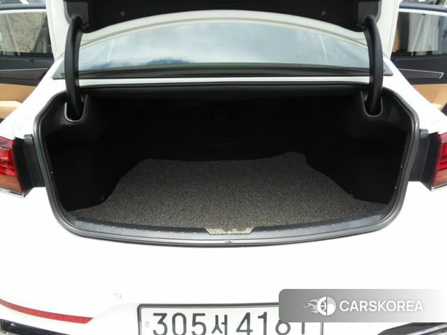 Kia K7 Premier 2019 Белый из Кореи, фото 3
