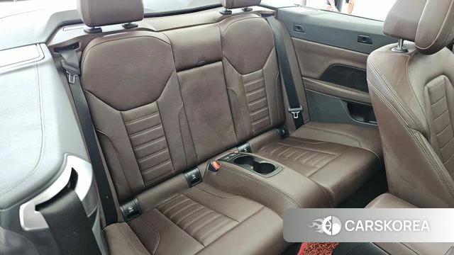BMW 4 Series (G22) 2022 Светло-серебряный цвет из Кореи, фото 3