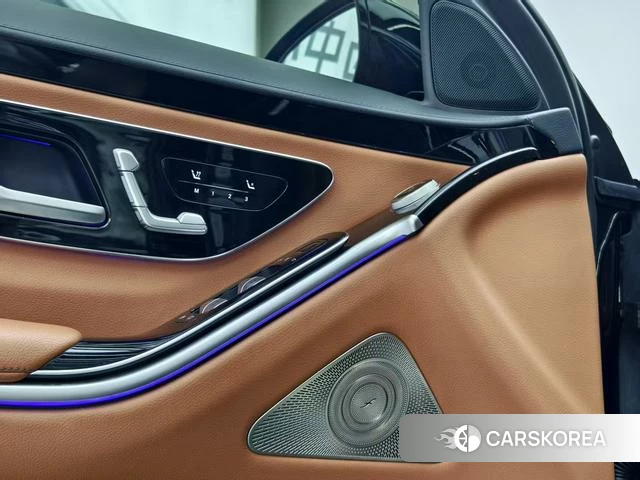 Mercedes-Benz S-class 2022 Черный из Китая, фото 3