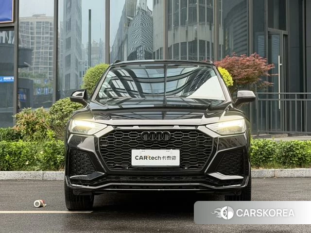 Audi Q5L 2023 Черный из Китая, фото 3