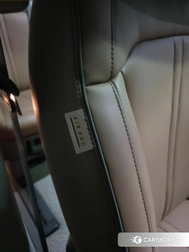Hyundai Staria 2023 Черный из Кореи, фото 3