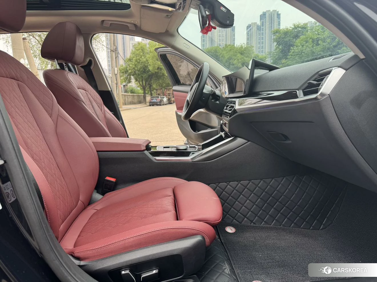 BMW i3 2023 Черный из Китая, фото 3