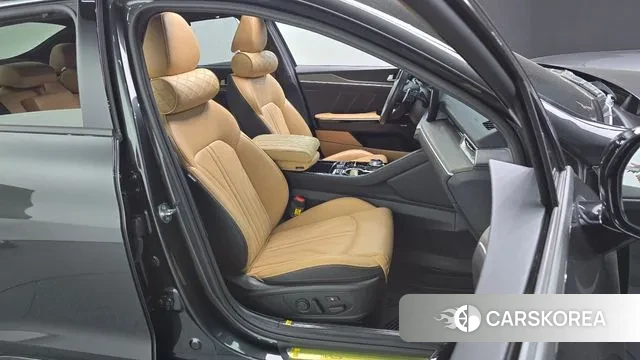 Kia K5 3rd generation 2023 Серый из Кореи, фото 3