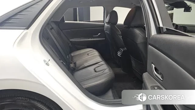 Hyundai Avante (CN7) 2022 Белый из Кореи, фото 3