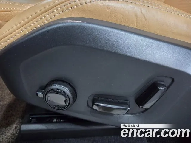 Volvo XC90 second Generation 2022 Белый из Кореи, фото 3