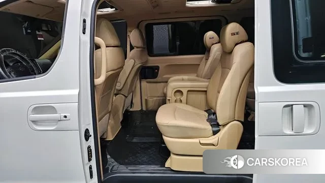 Hyundai The New Grand Starex 2020 Белый из Кореи, фото 3