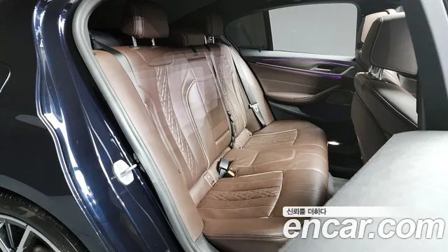 BMW 5 Series (G30) 2021 Черный из Кореи, фото 3