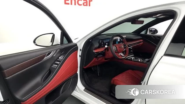 Genesis G80 (RG3) 2025 Белый из Кореи, фото 3