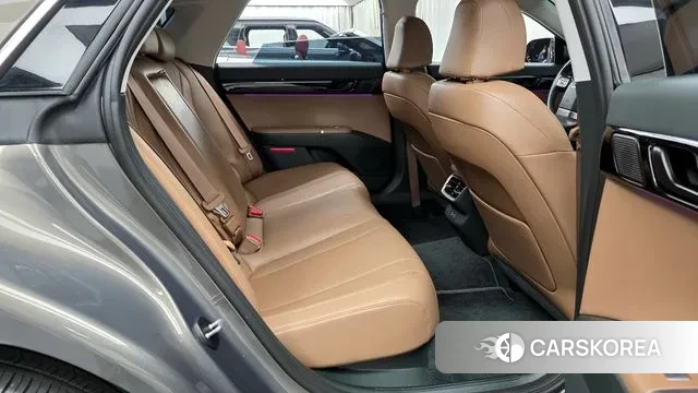 Hyundai Grandeur (GN7) 2023 Цвет галактики из Кореи, фото 3