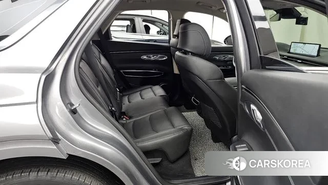 Genesis GV70 2022 Серебряный из Кореи, фото 3