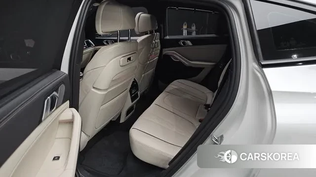 BMW X6 (G06) 2025 Белый из Кореи, фото 3