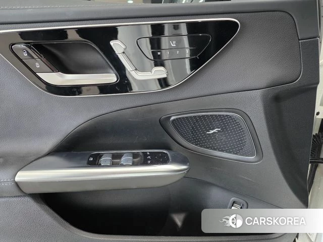 Mercedes-Benz C-Class W206 2023 Белый из Кореи, фото 3