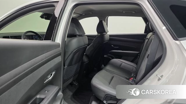 Hyundai The New Tucson (NX4) 2024 Белый из Кореи, фото 3