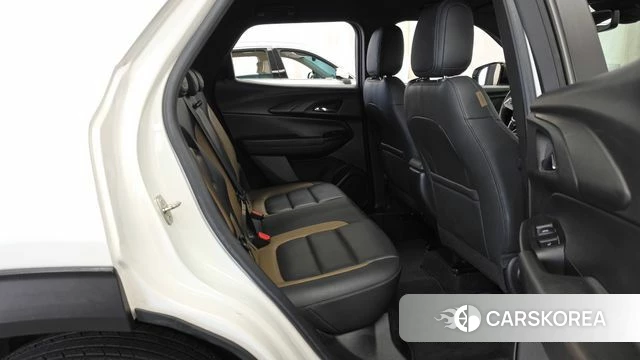 Chevrolet (GM Daewoo) Trailblazer 2021 Белый из Кореи, фото 3
