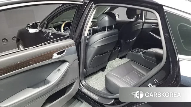 Genesis G80 2019 Черный из Кореи, фото 3